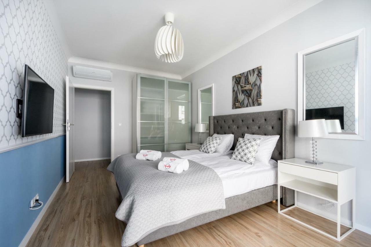 West Side Apartment Varsovia Exterior foto